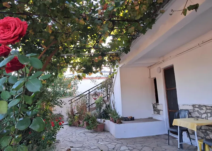 Daire El-mi's Little House In Theologos (Thasos)